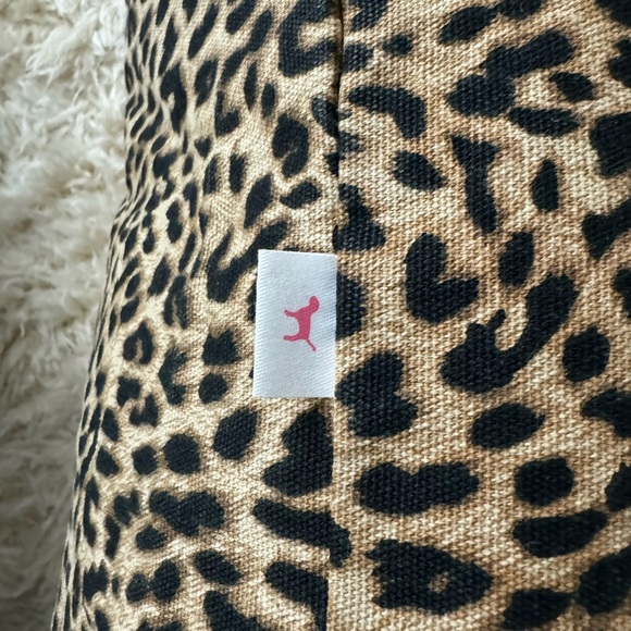 PINK Leopard print Laundry Bag with Shoulder Strap - Picture 4 of 6